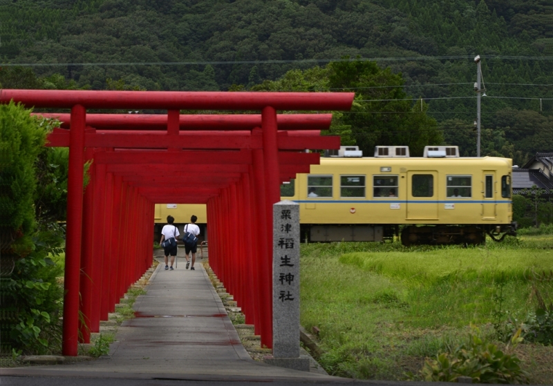 粟津稲生神社 写真1
