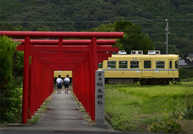 粟津稲生神社　写真1